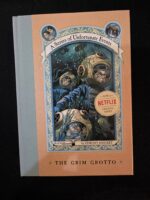 The Grim Grotto (A Series of Unfortunate Events, Book 11) (A Series of Unfortunate Events, 11) by Lemony Snicket